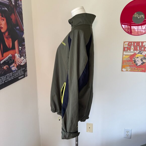 Columbia Omni-Windblock Breathing Windproof Green and Neon Yellow Jacket - Picture 6 of 11